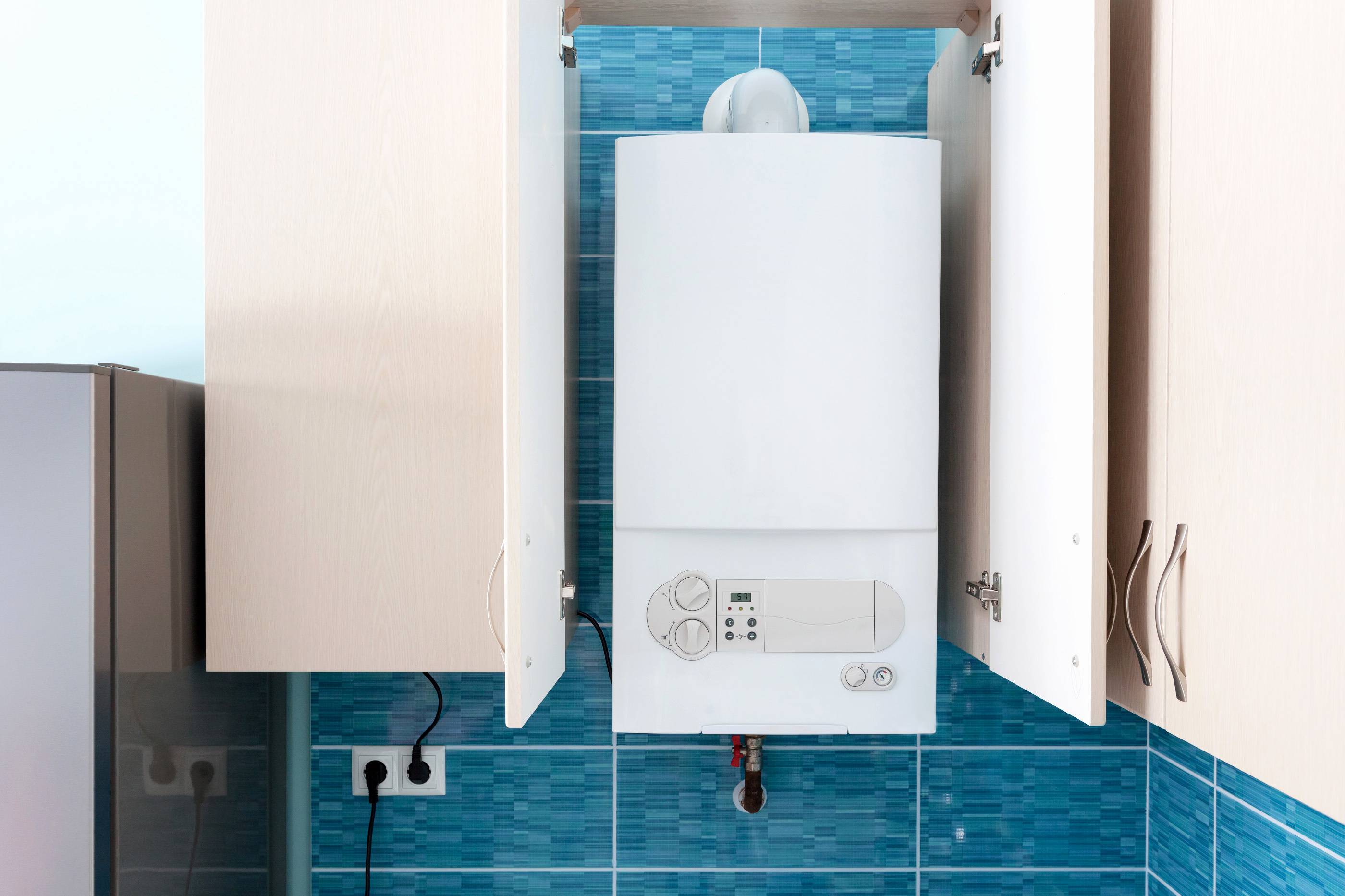 Газовый котел - колонка в ванной комнате - установка и размещение