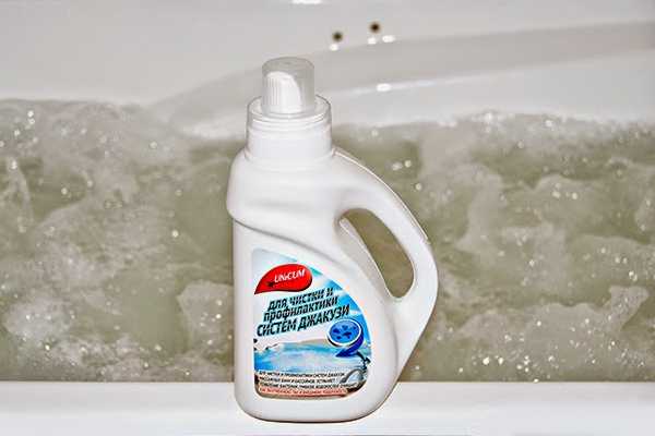 Моющие средства для чистки джакузи: правила уборки гидромассажной ванны в домашних условиях