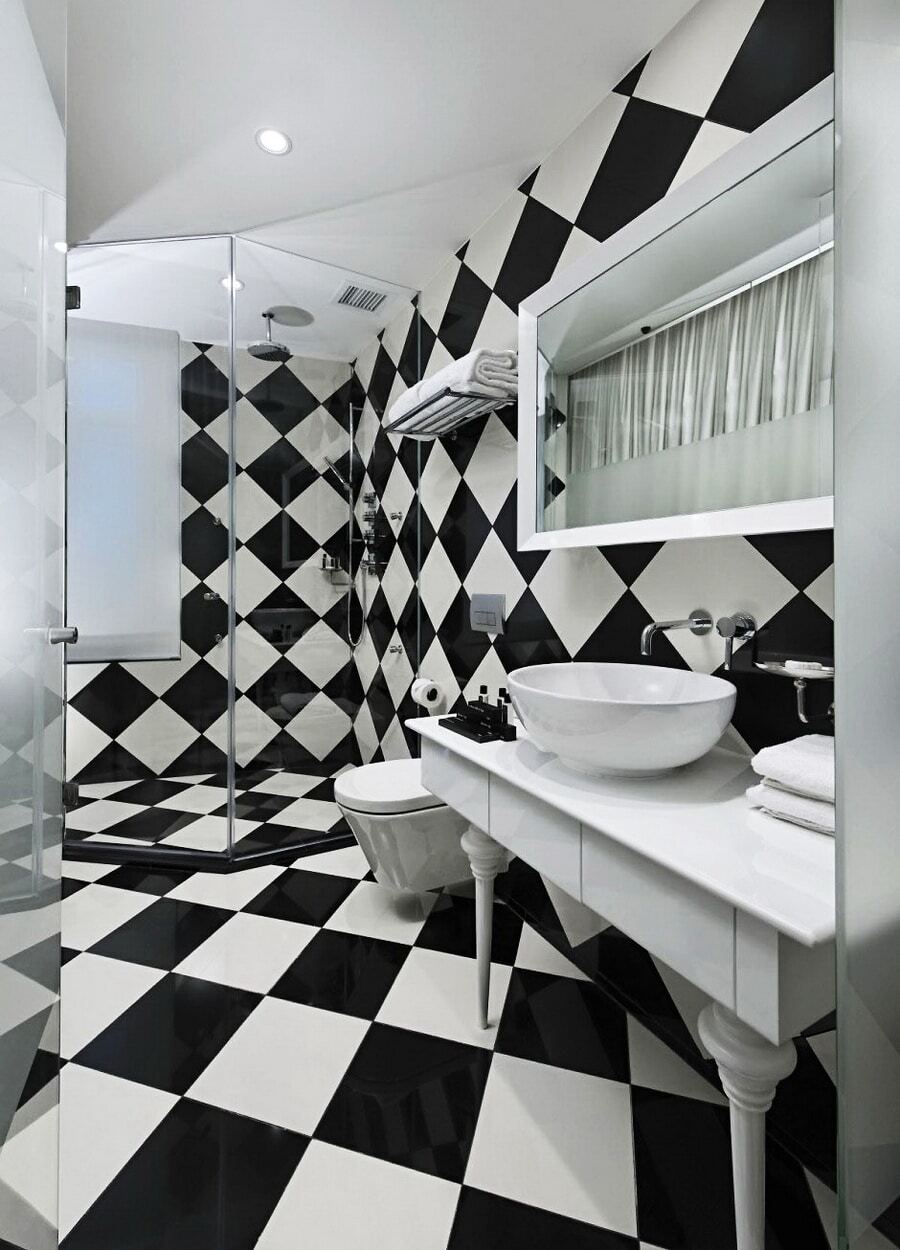 Черно-белые ванные комнаты: фото и секреты дизайна
