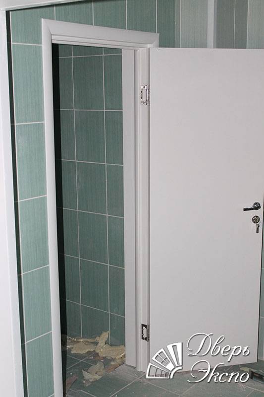 Пластиковые двери для ванной и туалета - 5 преимуществ изделий.