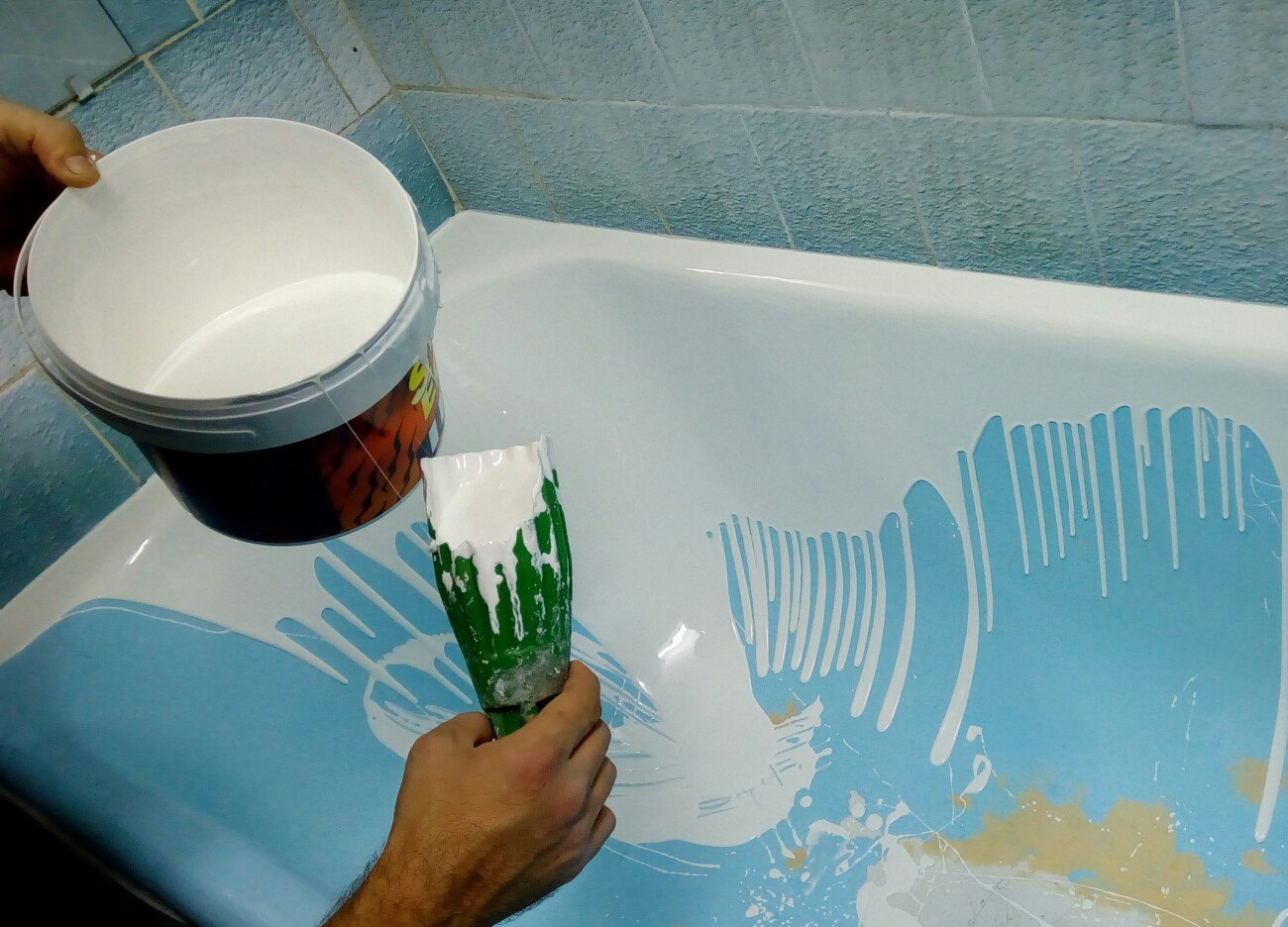 Как правильно покрасить ванну акрилом?