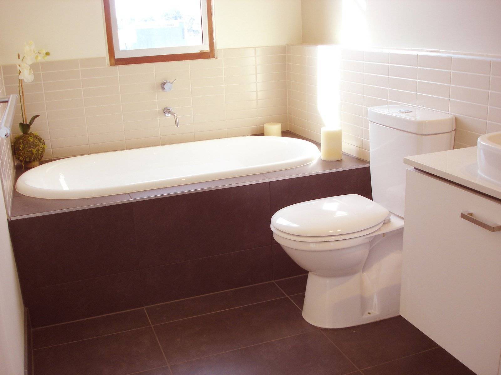 Видео материалы по ремонту ванной комнаты. видео-уроки по ответственным этапам работ