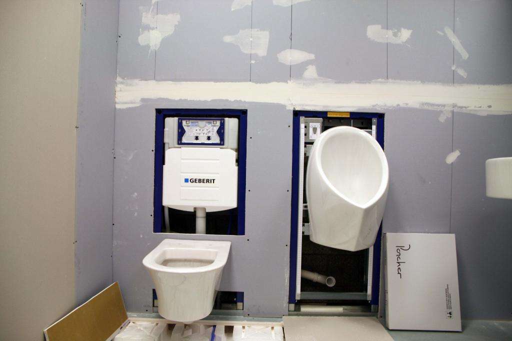 Подвесной унитаз с инсталляцией: красивое обустройство туалета