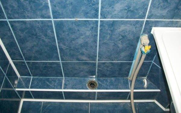 6 вариантов как спрятать трубы в ванной не монтируя в стену
