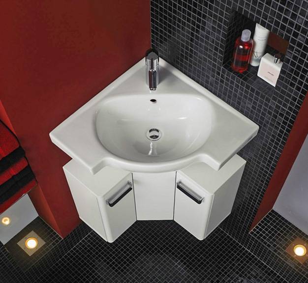 Ванная мебель для ванной комнаты: угловая ванна и модели в комплекте