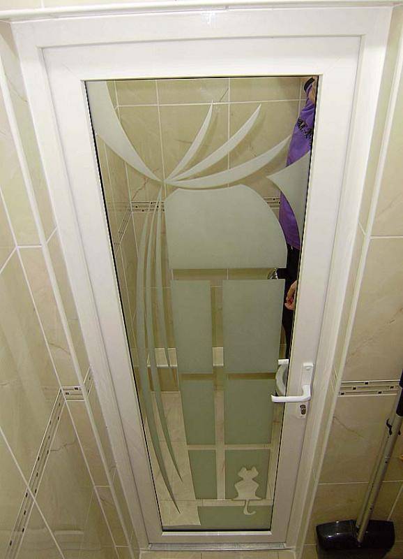 Двери для ванной комнаты: какие лучше. как выбрать двери в ванную и туалет