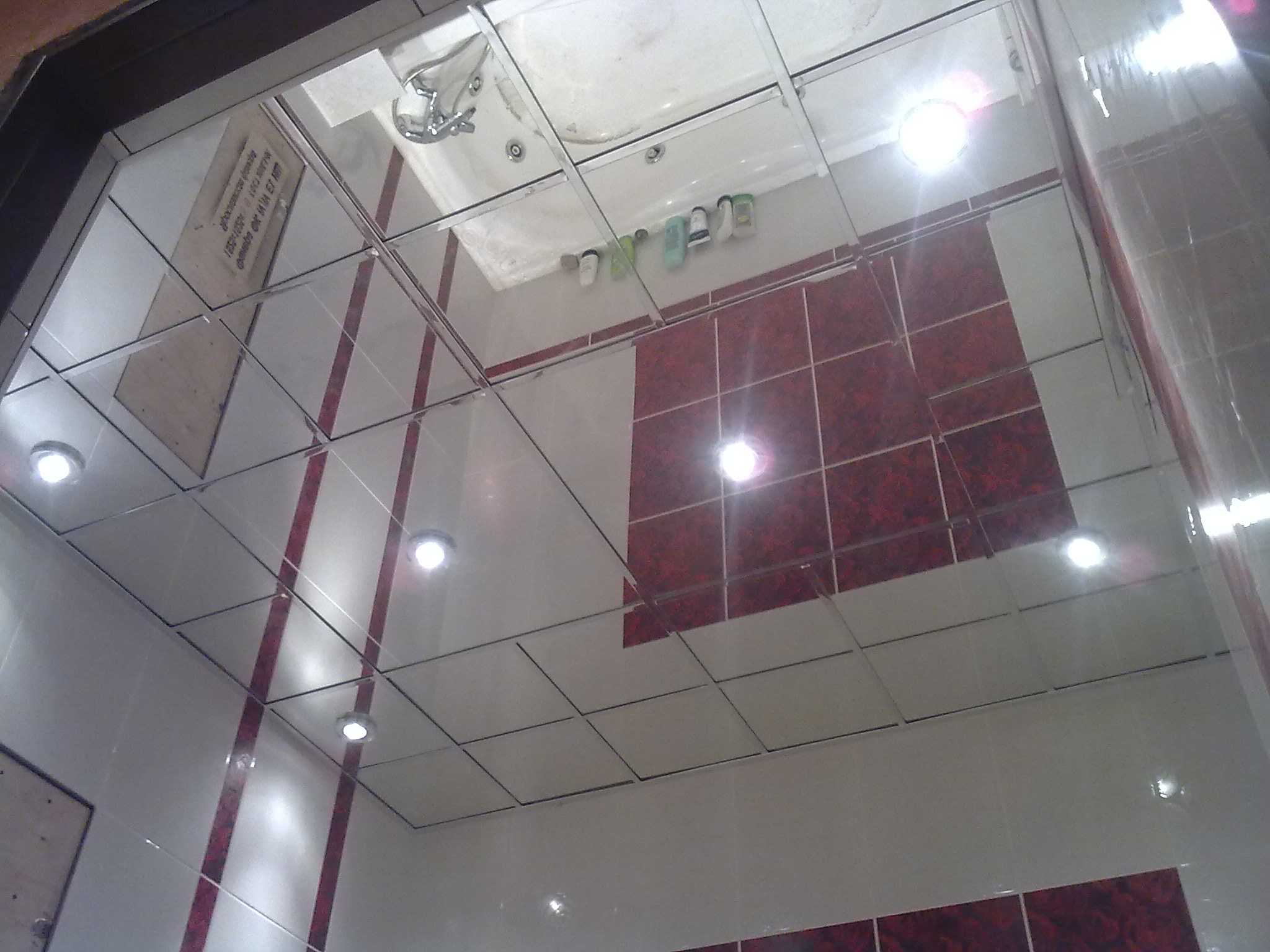Зеркальный потолок в ванной — фото и видео лучших идей размещения зеркальных поверхностей