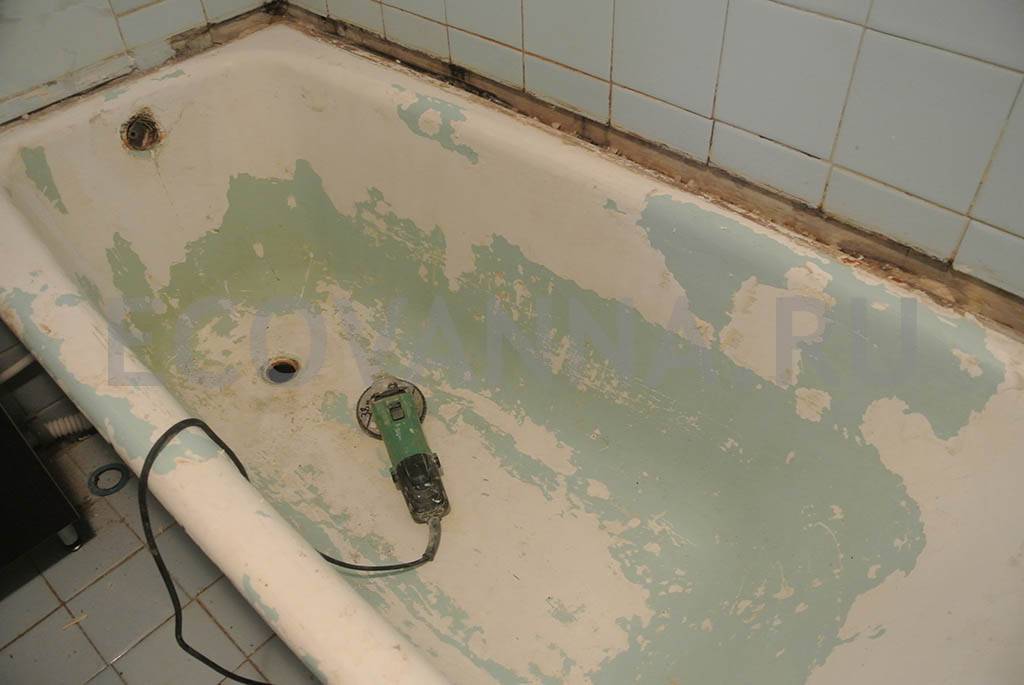 Покраска старой ванны - виды красок и подготовка, фото и видео