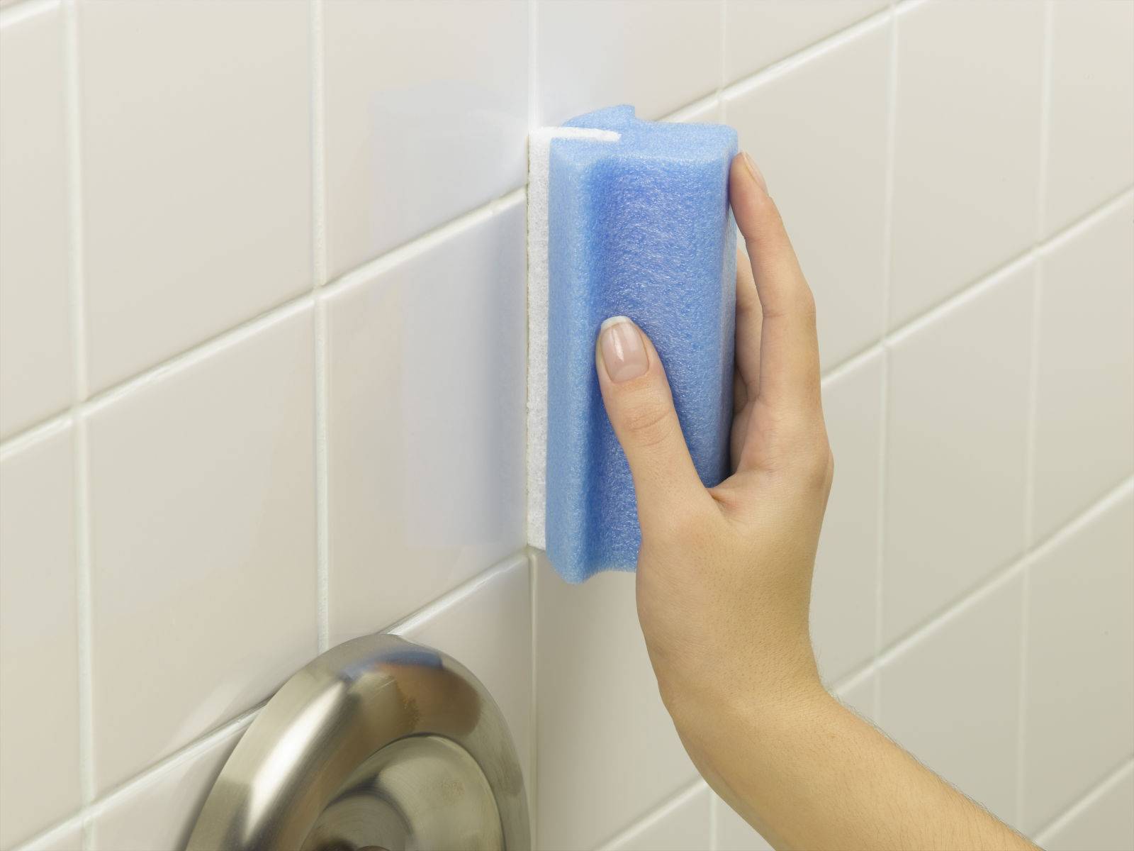 Как очистить швы между плиткой в ванной комнате