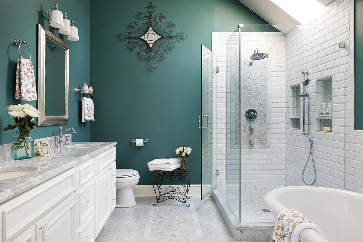 Стены в ванной из кирпича – модный тренд в интерьере