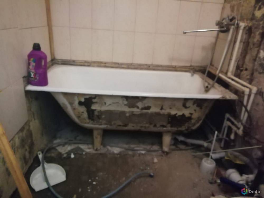 Демонтаж чугунной ванны: как разбить и расколоть кувалдой, распилить правильно болгаркой и сломать в домашних условиях, демонтировать старый сифон своими руками